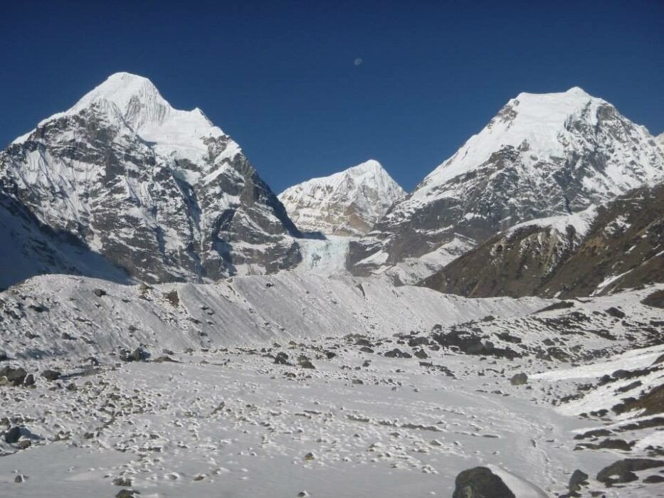 Makalu Trek