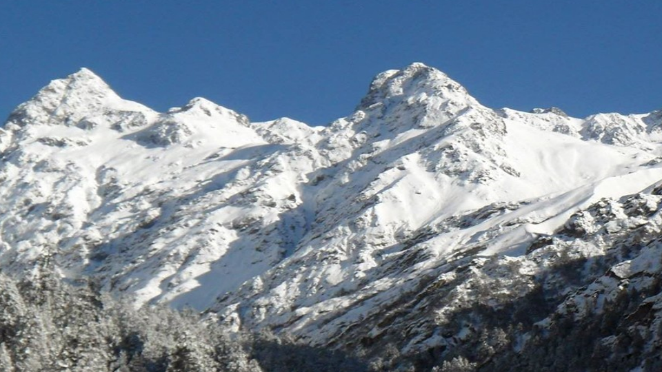 Pokhalde peak